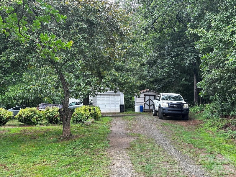 713 Cedar Grove Church Rd, Vale, NC 28168