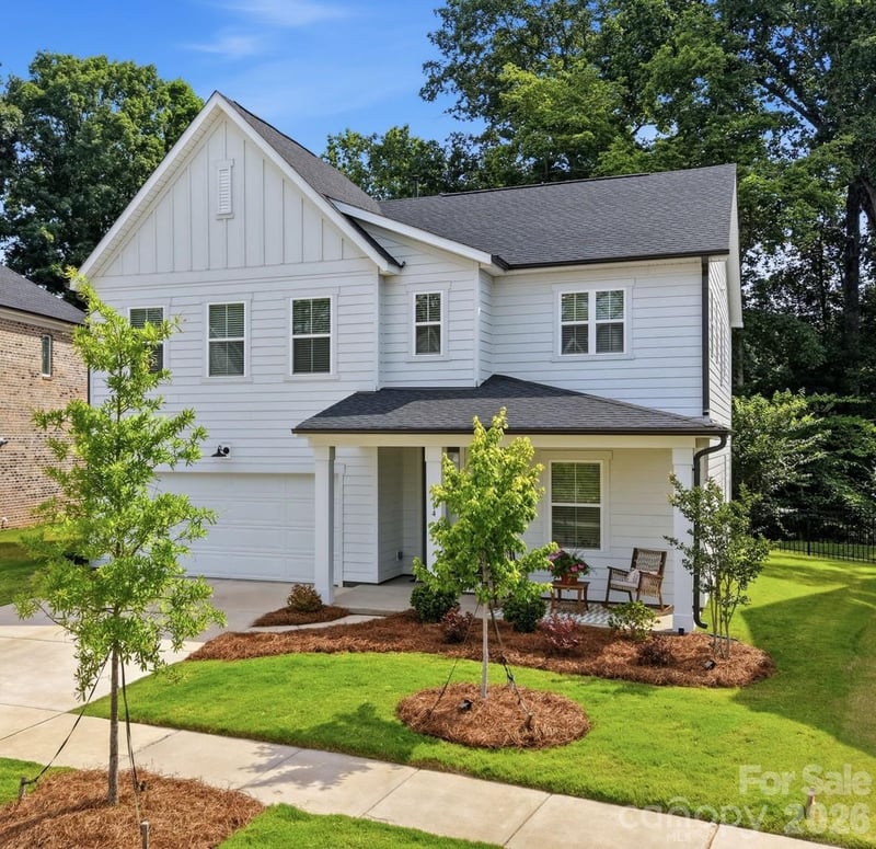 8114 Franklin Trail St, Charlotte, NC 28227