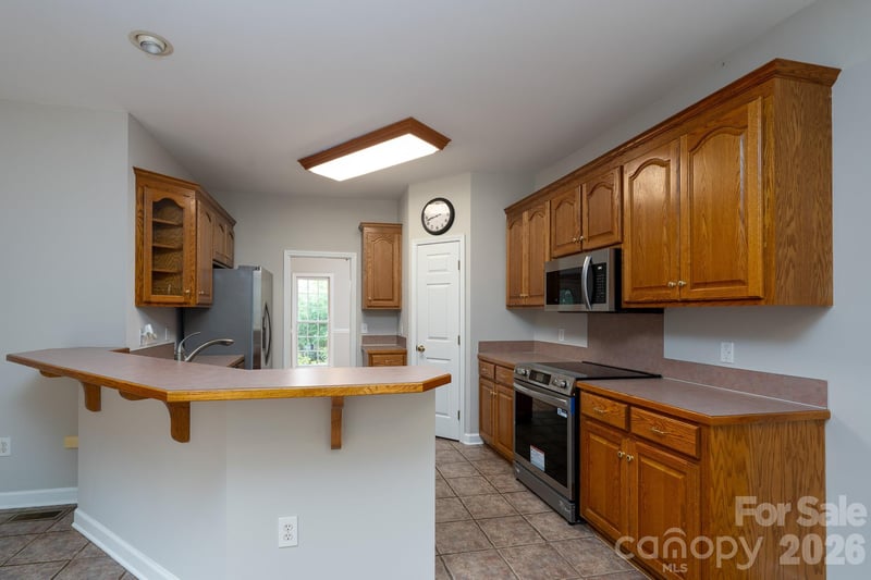 2116 Quail Dr, Concord, NC 28027