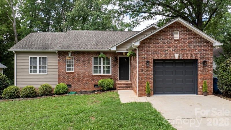 208 B Ave, Maiden, NC 28650