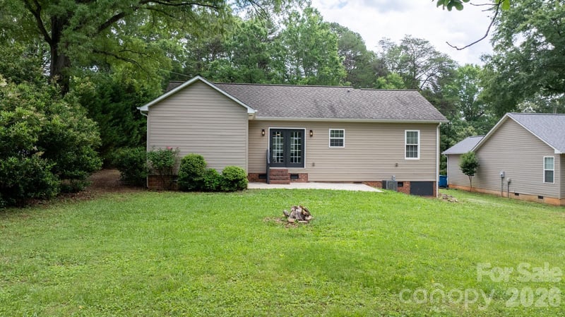 208 B Ave, Maiden, NC 28650