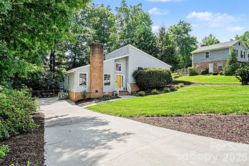 7944 Pawtuckett Rd, Charlotte, NC 28214