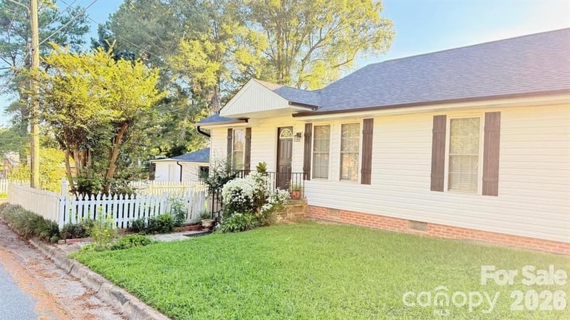 210 Church St, Cherryville, NC 28021