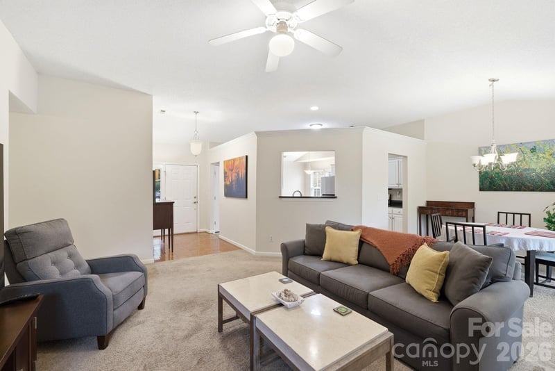 12126 Wild Garden Ct, Charlotte, NC 28269