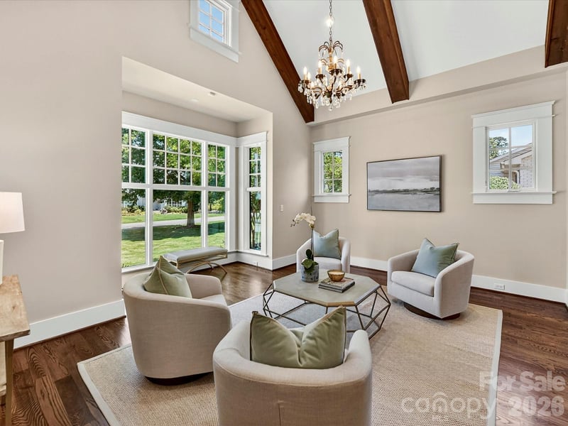 221 Anthony Cir, Charlotte, NC 28211