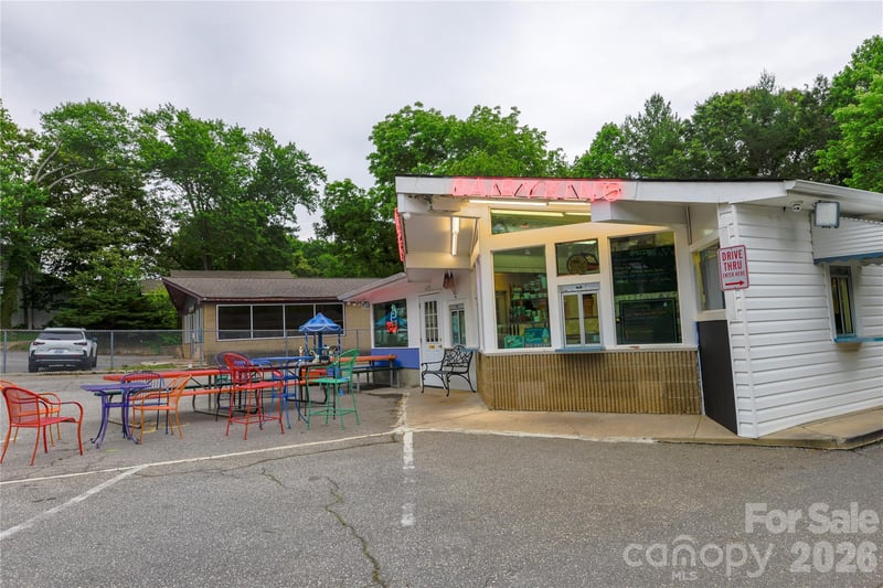 405 State St, Black Mountain, NC 28711