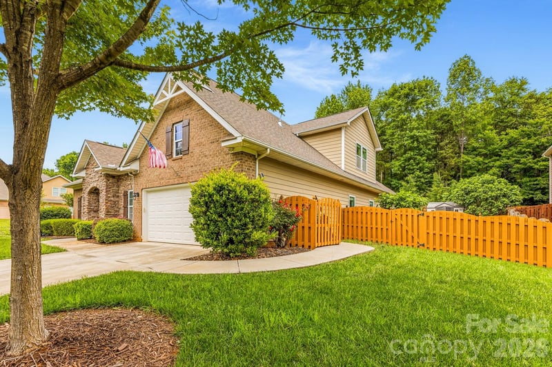7928 Goodall Ct, Mint Hill, NC 28227