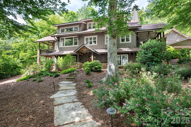 235 Bull Creek Rd, Asheville, NC 28805