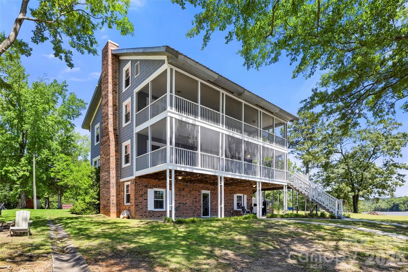 2450 Cottage Ln, Liberty Hill, SC 29074