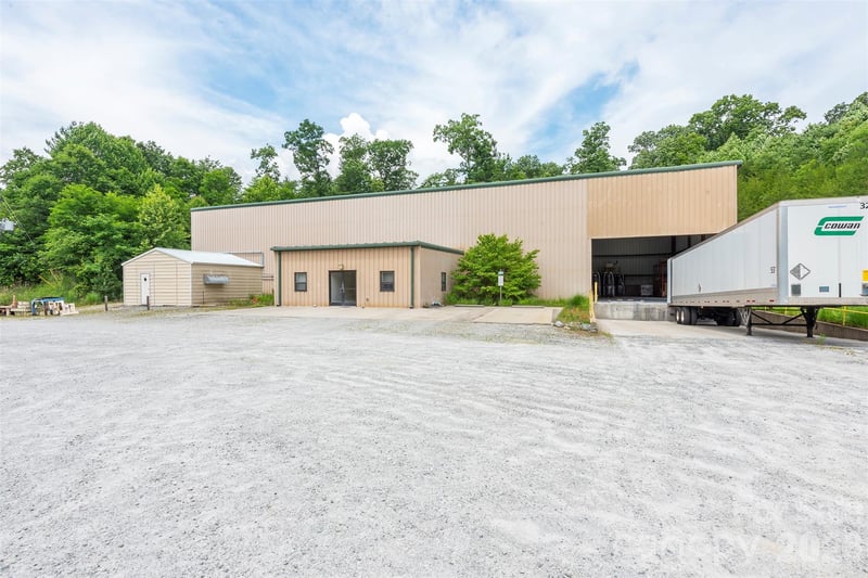 45 Spiral Rd, Arden, NC 28704