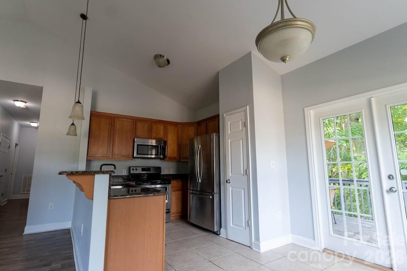 127 Wood Acre Dr, Mooresville, NC 28115