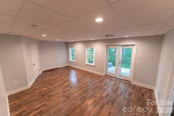 127 Wood Acre Dr, Mooresville, NC 28115