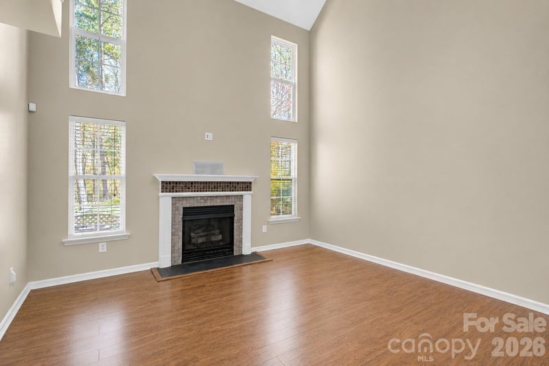 8772 Robinson Forest Dr, Charlotte, NC 28277