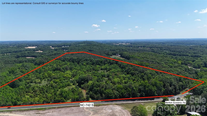 8822 Nc 742 Hw, Marshville, NC 28103
