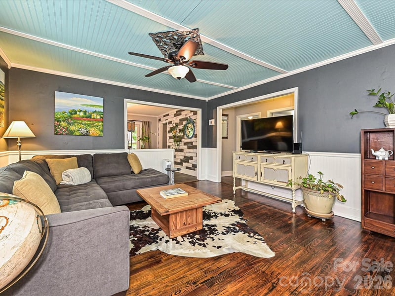 417 Fisher St, Pineville, NC 28134