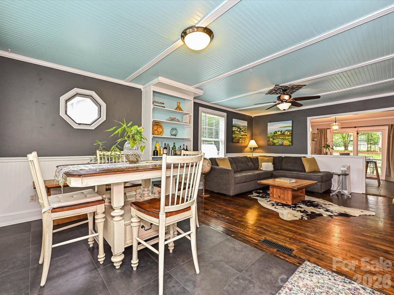 417 Fisher St, Pineville, NC 28134