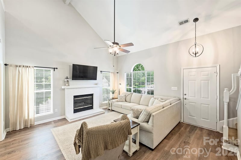 6000 Burnt Mill Rn, Matthews, NC 28104