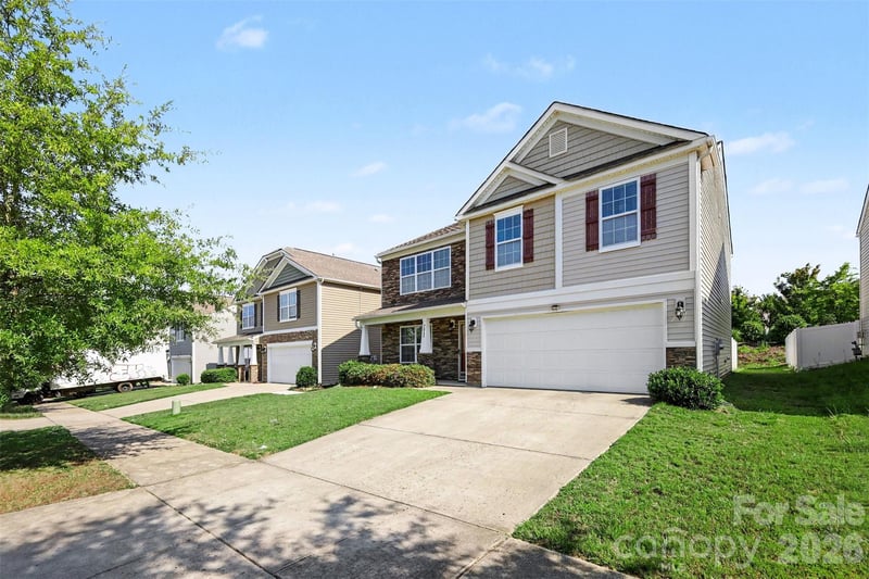 7012 Palatine Ln, Charlotte, NC 28214