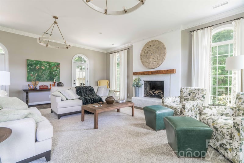 668 Link Rd, Lexington, NC 27295
