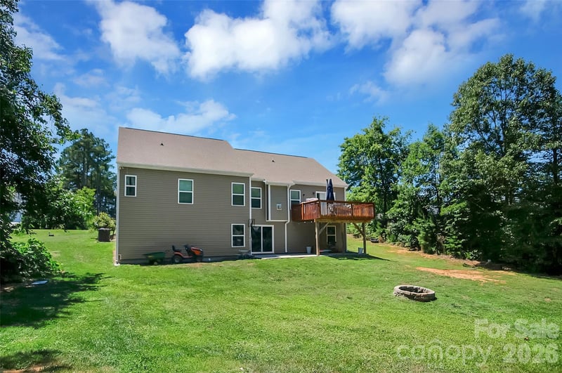 122 Windstone Dr, Troutman, NC 28166