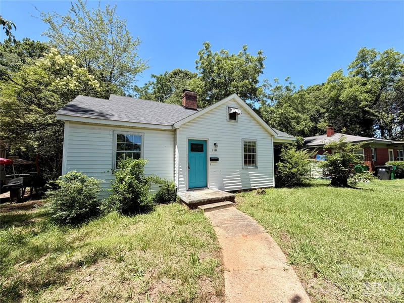 2825 Parkway Ave, Charlotte, NC 28208