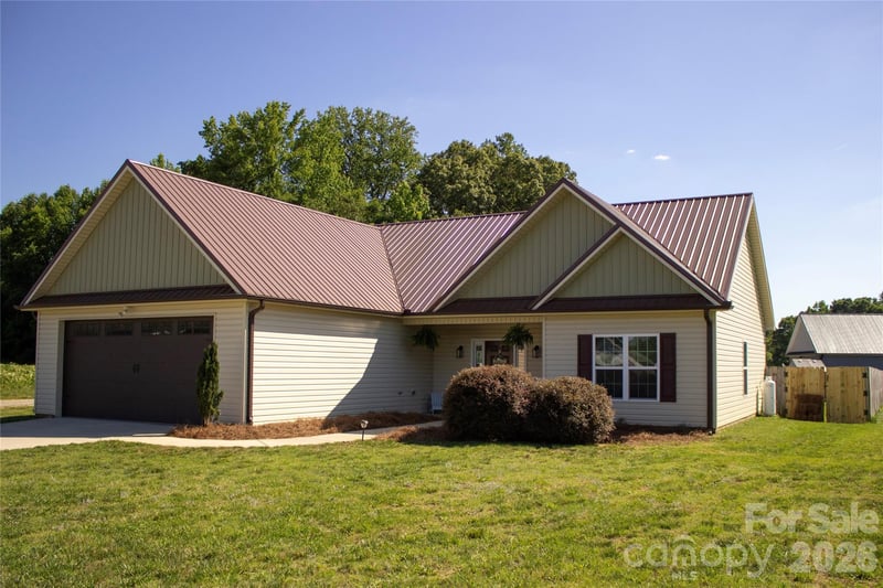 1906 Tall Pines Rd, Lexington, NC 27295