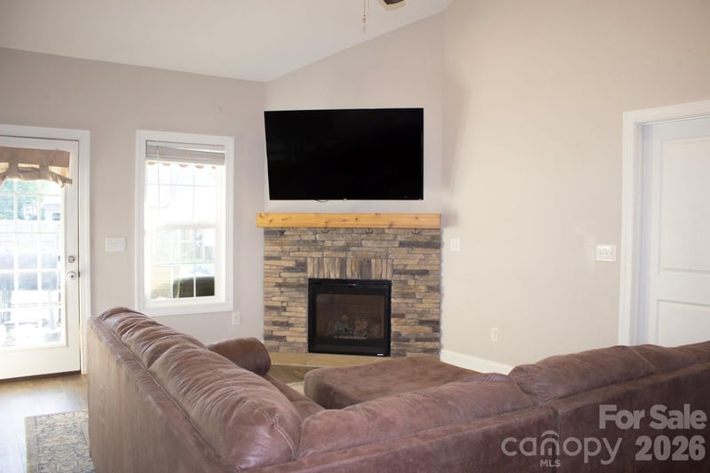 1906 Tall Pines Rd, Lexington, NC 27295