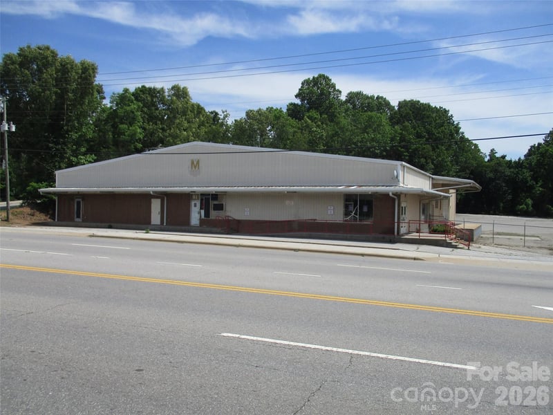 91 New Leicester Hw, Asheville, NC 28806