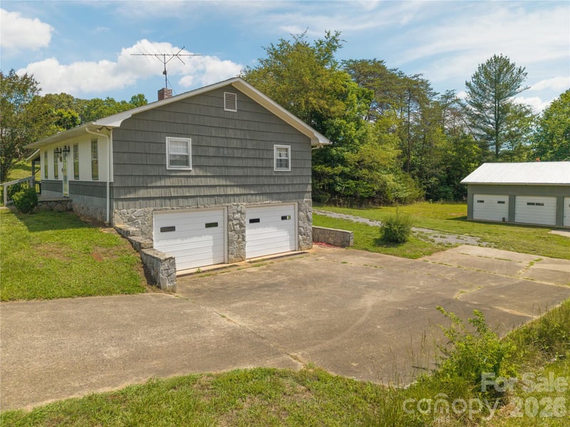 122 Whitley Rd, Morganton, NC 28655