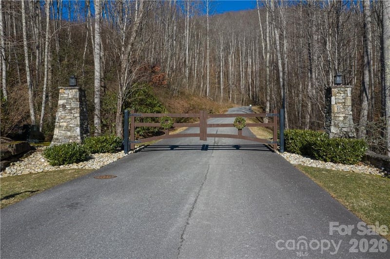 Lot 17 Mountain Watch Dr, Maggie Valley, NC 28751