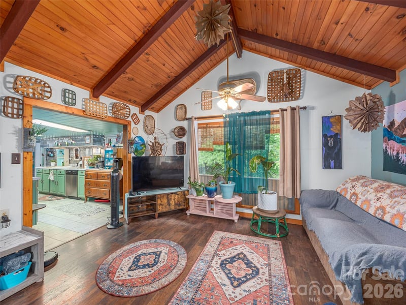 337 Hamer Ave, Waynesville, NC 28786