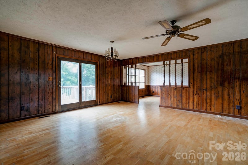 3016 Longwood Dr, Shelby, NC 28152