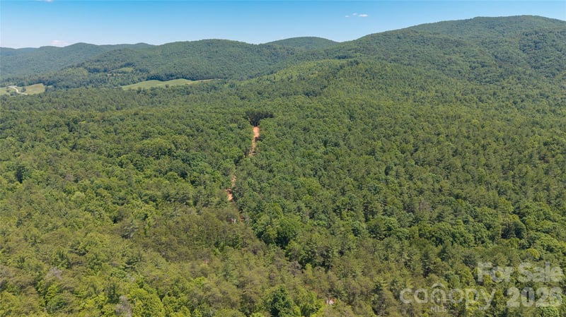 000 Stillwater Rd, Boomer, NC 28606
