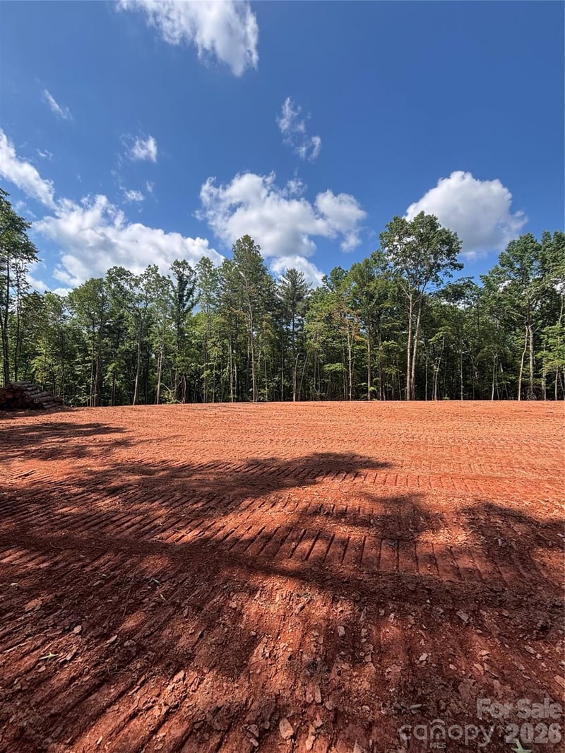 000 Stillwater Rd, Boomer, NC 28606
