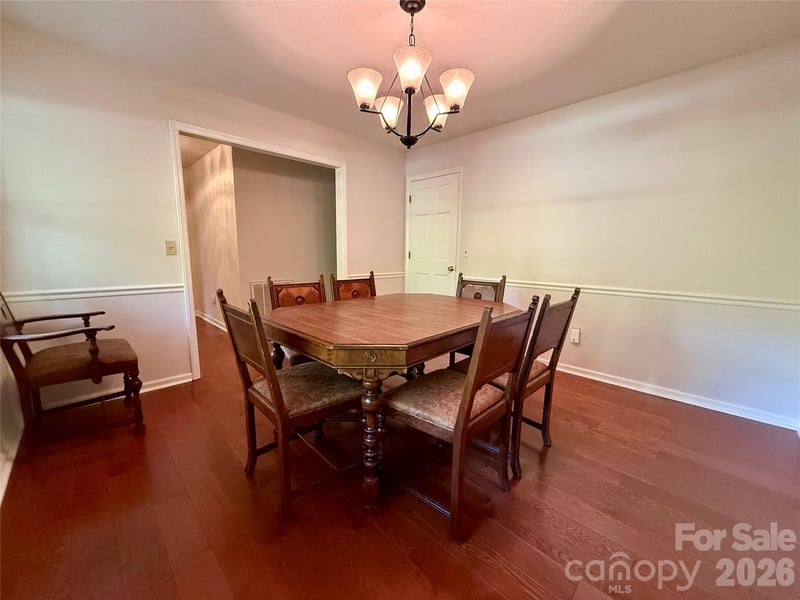 196 Flint Ridge Dr, Concord, NC 28025