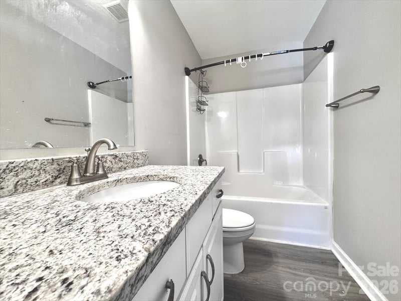 207 Freedom Dr, Albemarle, NC 28001