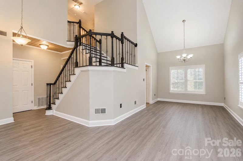 135 Southhaven Dr, Mooresville, NC 28117