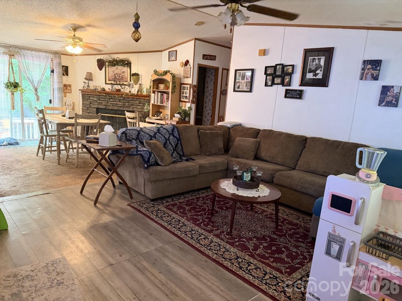 115 Stampede Dr, Statesville, NC 28625