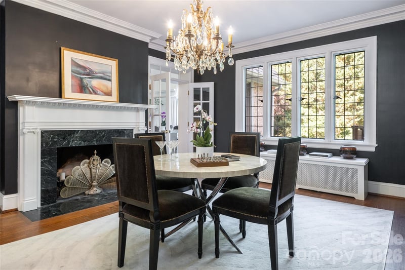 334 Vanderbilt Rd, Biltmore Forest, NC 28803