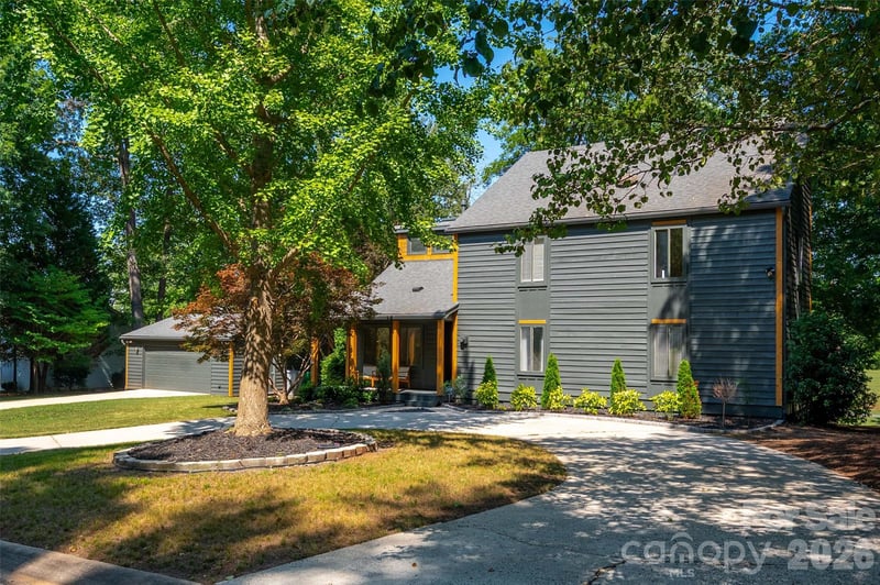 7917 Serendipity Ln, Charlotte, NC 28277