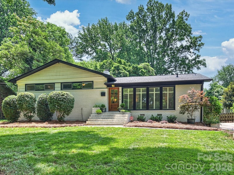 6139 Candlewood Dr, Charlotte, NC 28210