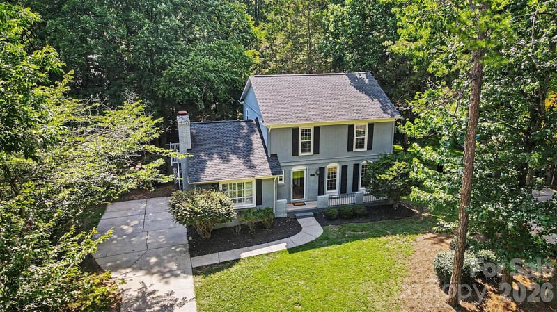 9322 New Towne Dr, Matthews, NC 28105