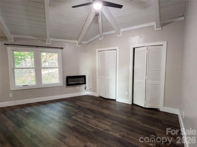119 Beechwood Ln, Beech Mountain, NC 28604