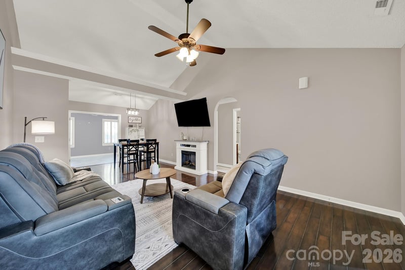 4133 Thomas Sam Dr, Rock Hill, SC 29732