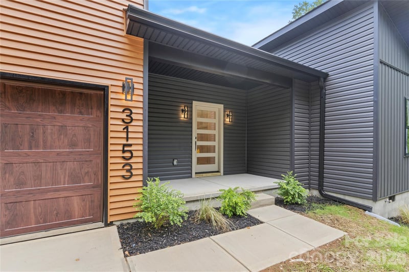 3153 Huffman St, Claremont, NC 28610