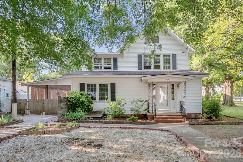 55 Maple St, Badin, NC 28009