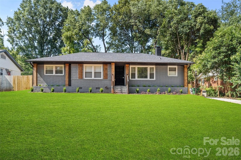 2014 Sandhurst Dr, Charlotte, NC 28205