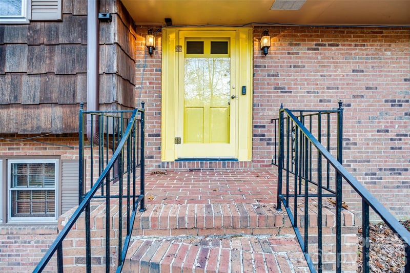 473 Woodend Dr, Concord, NC 28025