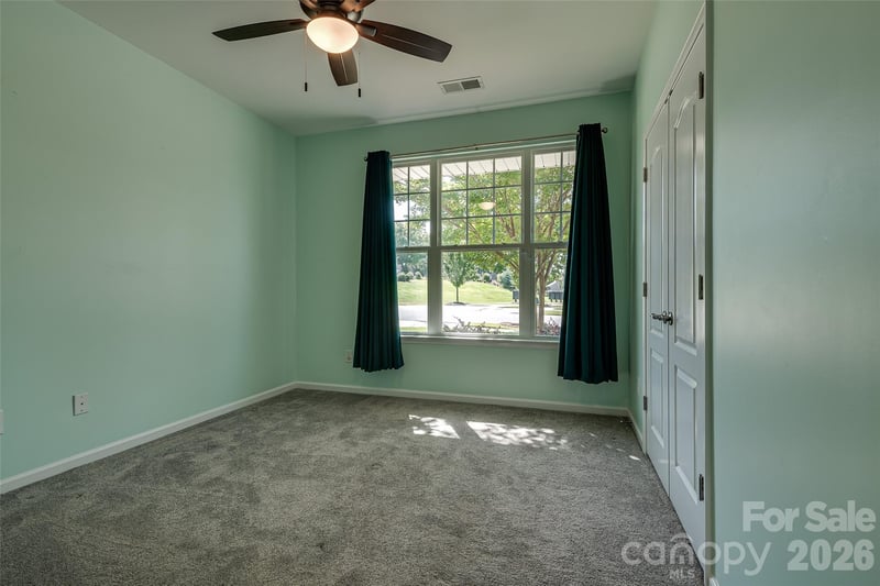 11027 Wrigley Mansion Dr, Charlotte, NC 28273