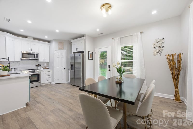 204 Price St, Mount Holly, NC 28120